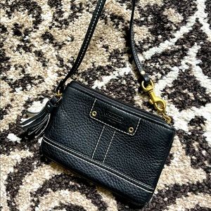 COACH Wristlet Pebbled Black Leather w/ Satin Interior and Brass Hardware Used